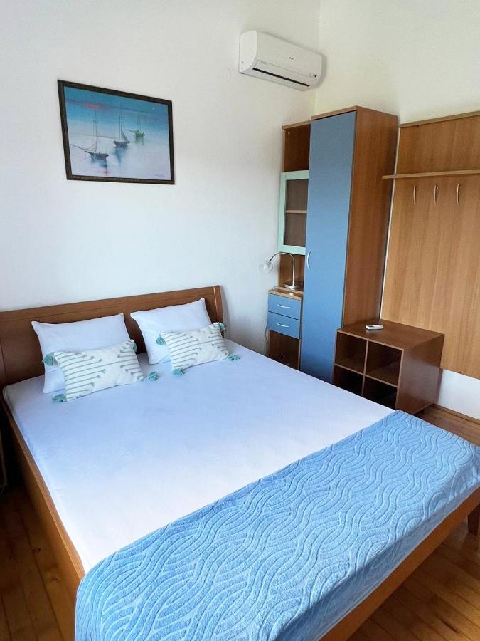 Domus Maria With Swimming Pool And Free Parking Vila Banjole Exterior foto