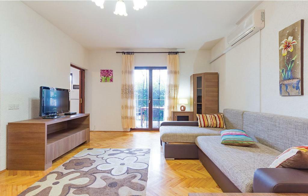 Domus Maria With Swimming Pool And Free Parking Vila Banjole Exterior foto